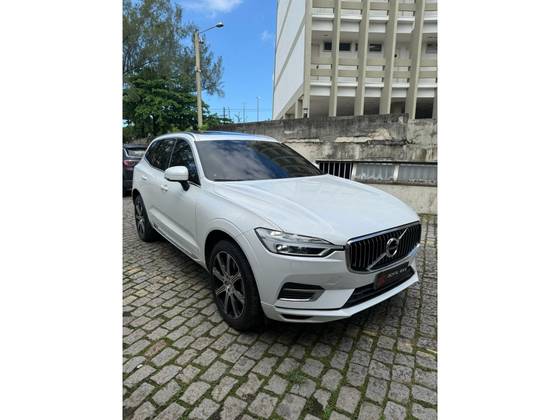 VOLVO XC60 2.0 T8 HYBRID INSCRIPTION AWD GEARTRONIC VOLVO XC60 2.0 T8 HYBRID INSCRIPTION AWD GEARTRONIC